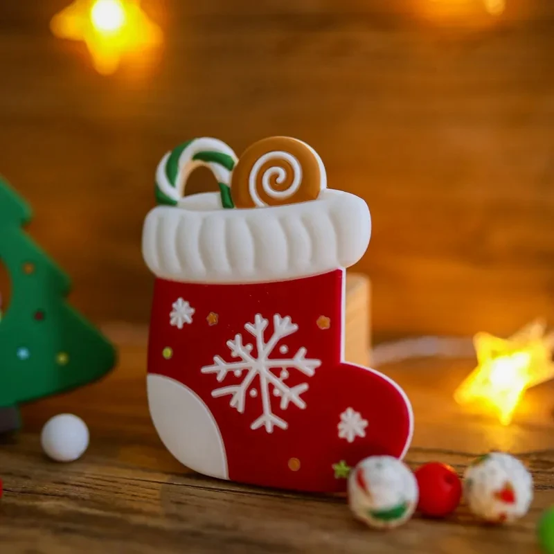 New Arrival Food Grade Silicone Christmas Tree Shaped rattles baby toys BPA Free Santa Claus Elk Silicone Christmas Teether