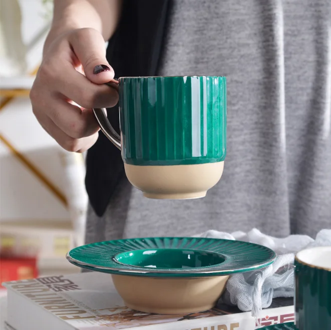 
Italian gift gold handle mug cosmetic soil striped ceramic cup and saucer set wholesale coffee cup 