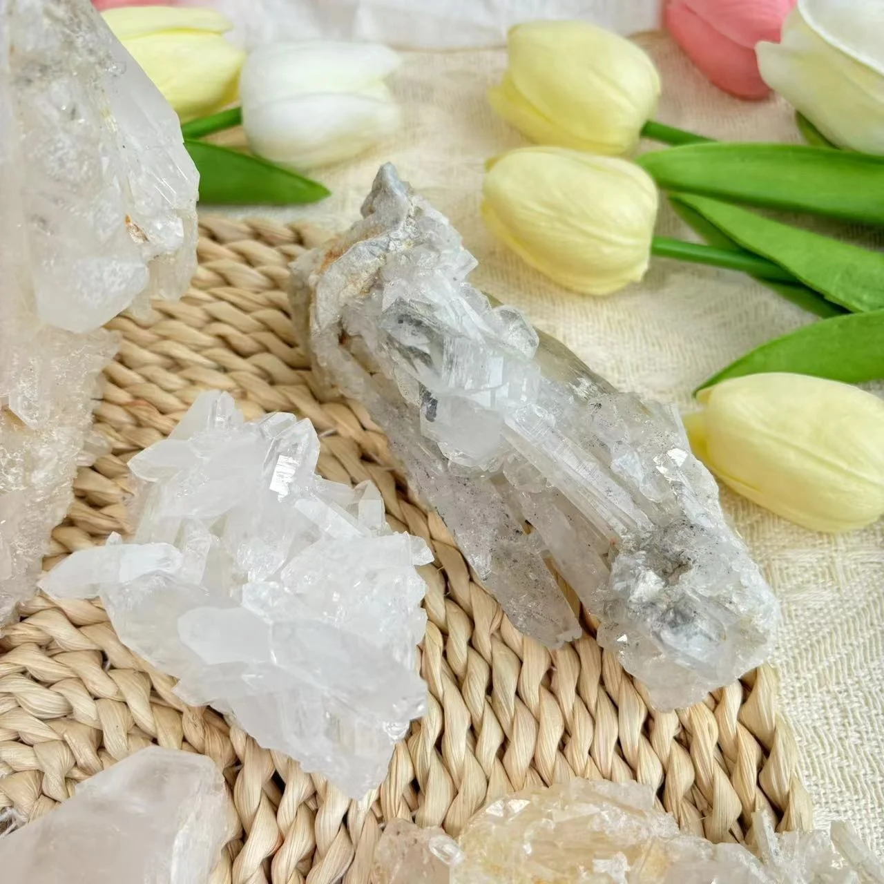 Natural Crystal Specimen Wholesale Original Quartz Raw Stones Foden Quartz Cluster For Collection