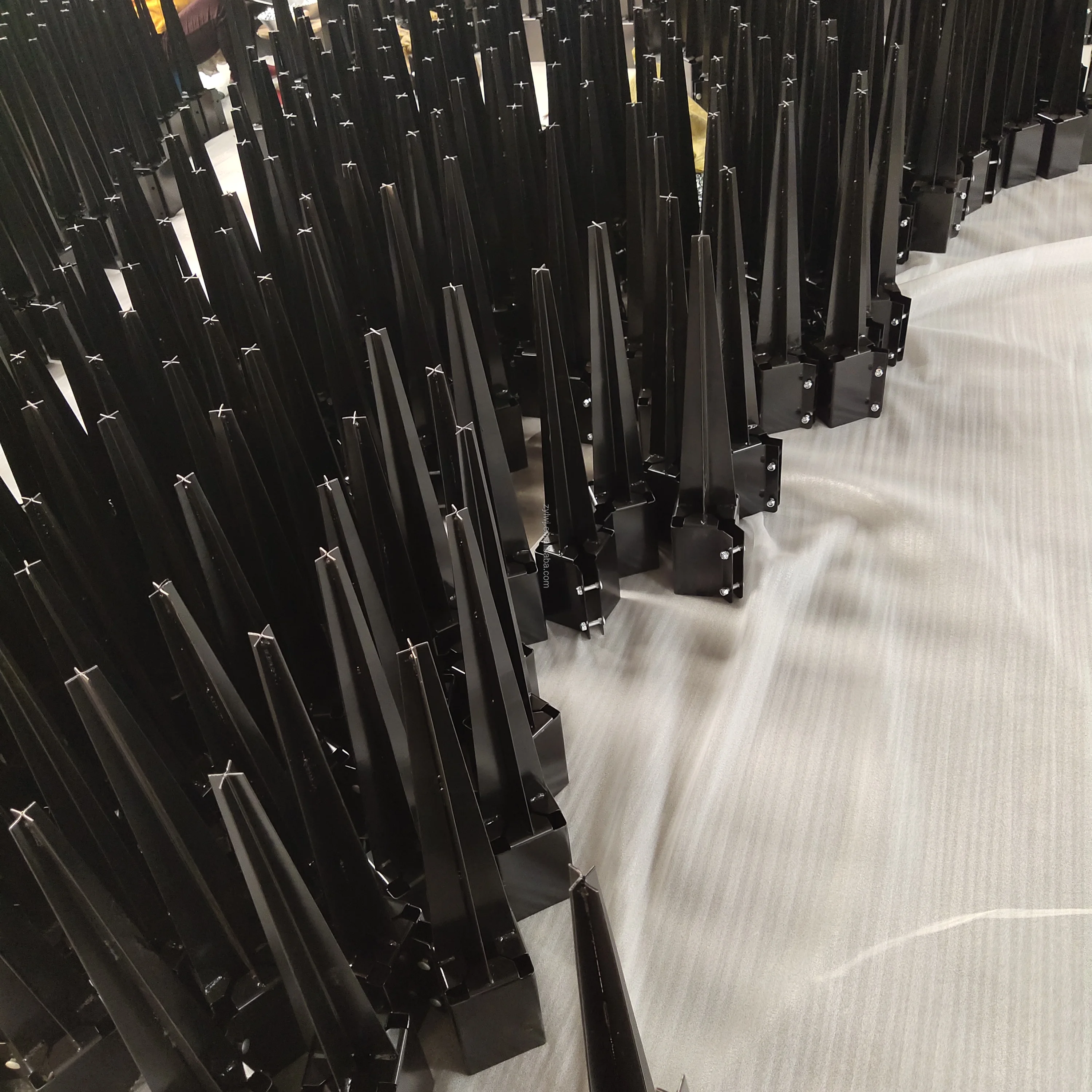 powder coated ground square spike post anchor spike  for  post