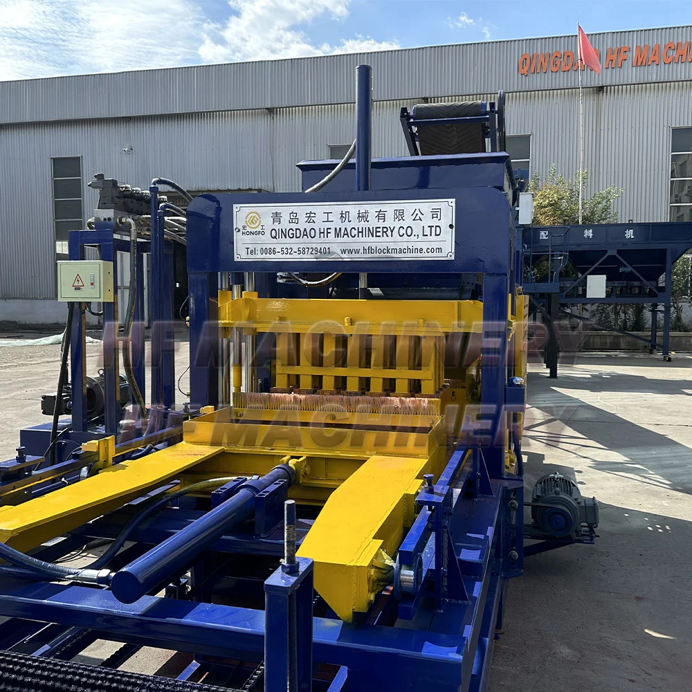 Qt4-24 Block Making Machine QT4-16 Concrete Block Making Machine Brick Brick Making Machinery with Fuel Engine Easy to Operate