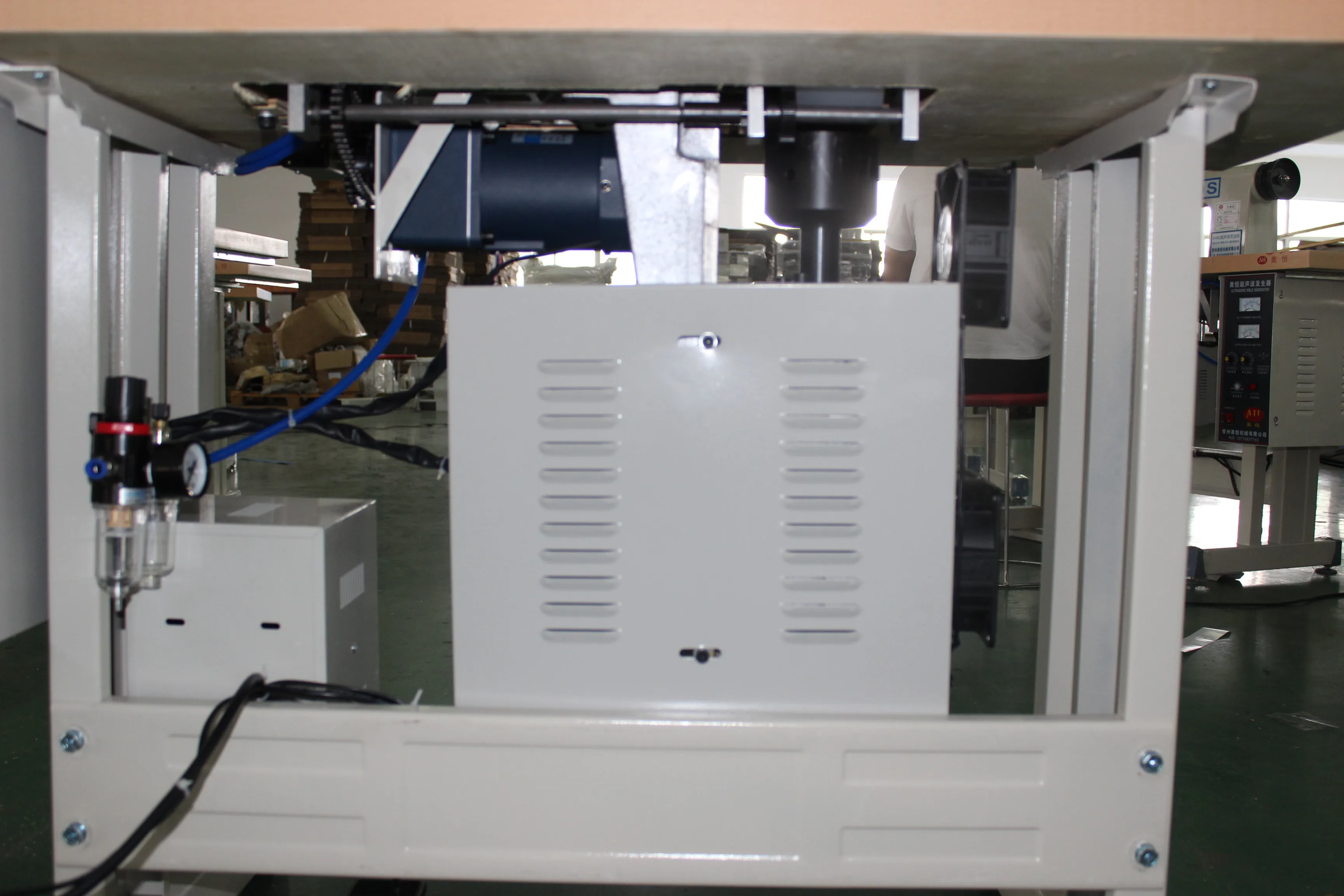 selling competitive price ultrasonic lace making machine