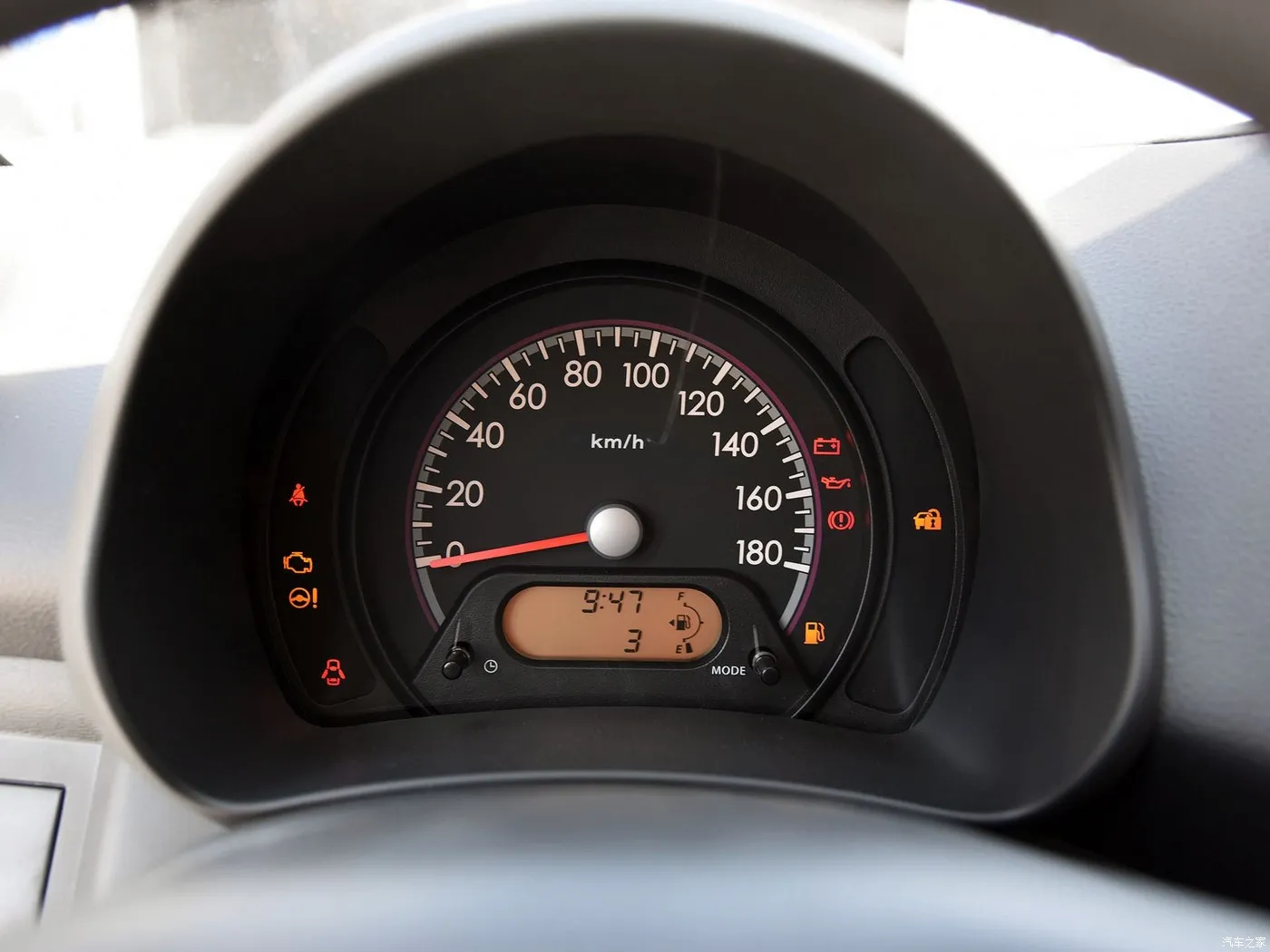 Suzuki 2010-2015 легковые автомобили с 1 0l MT AMT 160 максимальной скорости мини Темный интерьер бензин и газ дешевые подержанные из Японии Китай