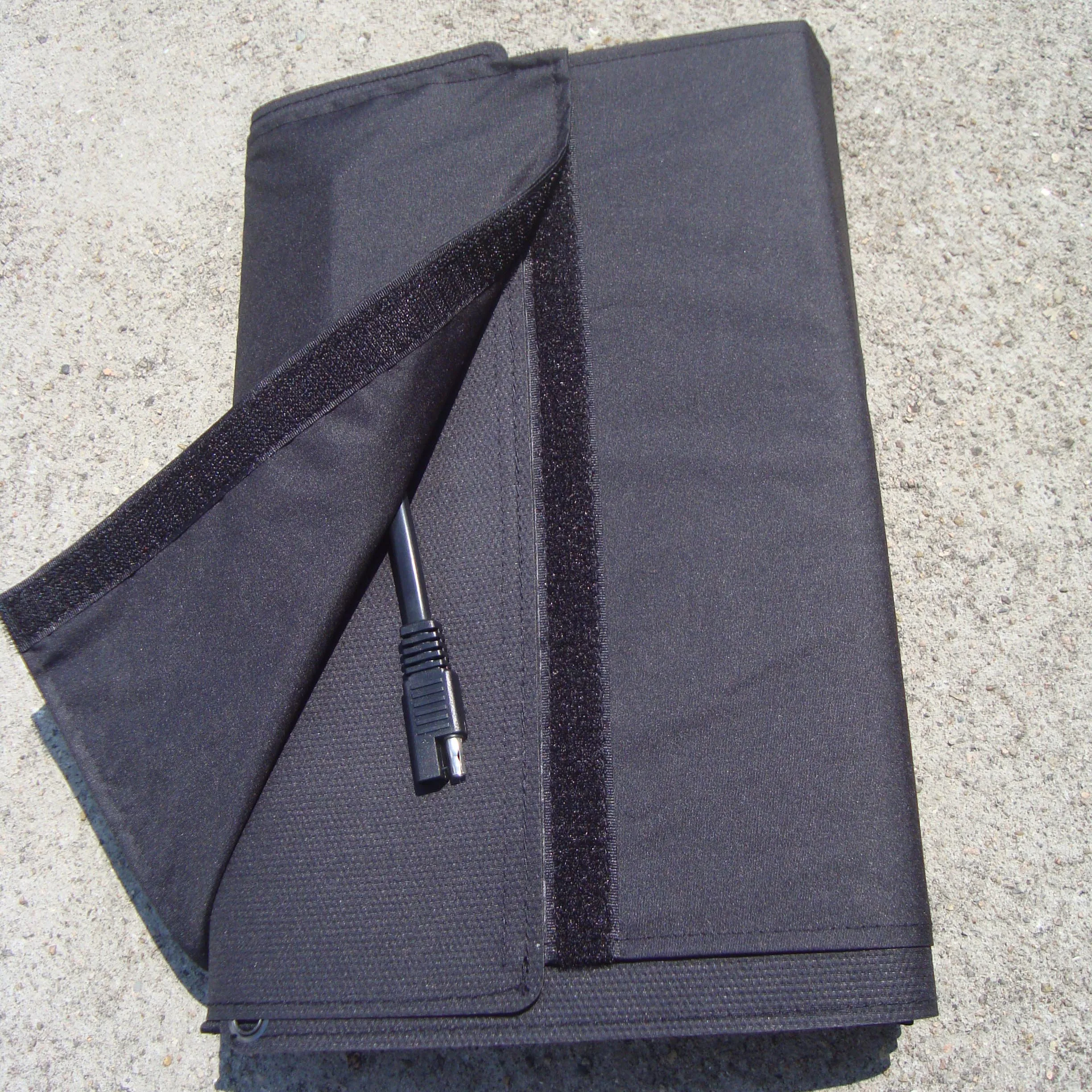 Flexible panel solar with waterproof camouflage cloth