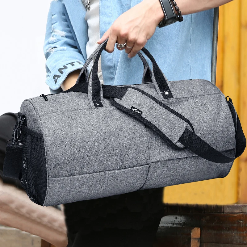 
Sports Bags Wholesale in Stock Gym Bags Waterproof for Men Duffel Bag Ready to Ship CF1698 