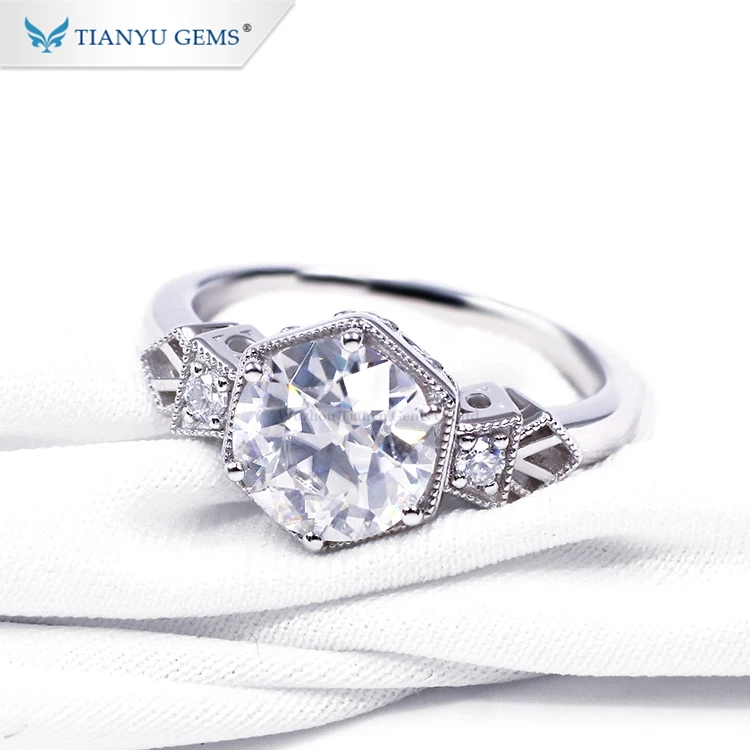 
Tianyu Gems customized platinum 8mm OEC diamond moissanite engagement rings 