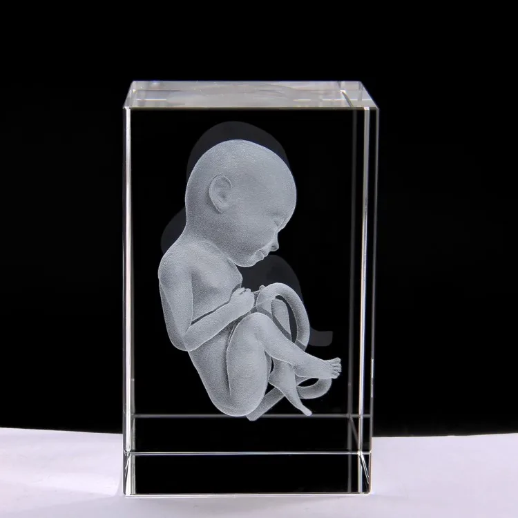 March EXPO 2022 Crystal carved 3D brain heart image cube /Block