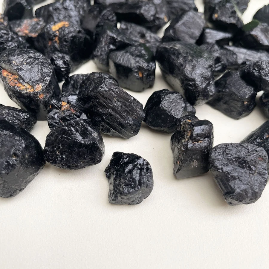 Wholesale Natural Black Tourmaline Rough Stone