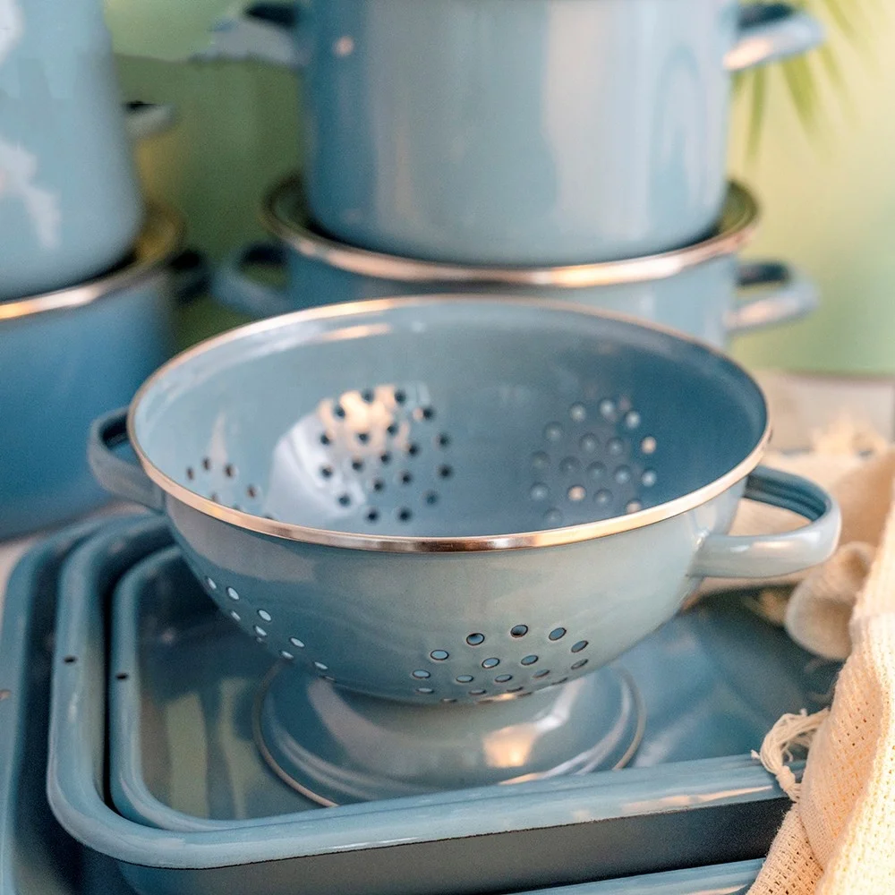 Promotional Customized Vintage Retro Nordic Eco Friendly Blue Carbon Steel Can Enamel Colander for Food Fruits