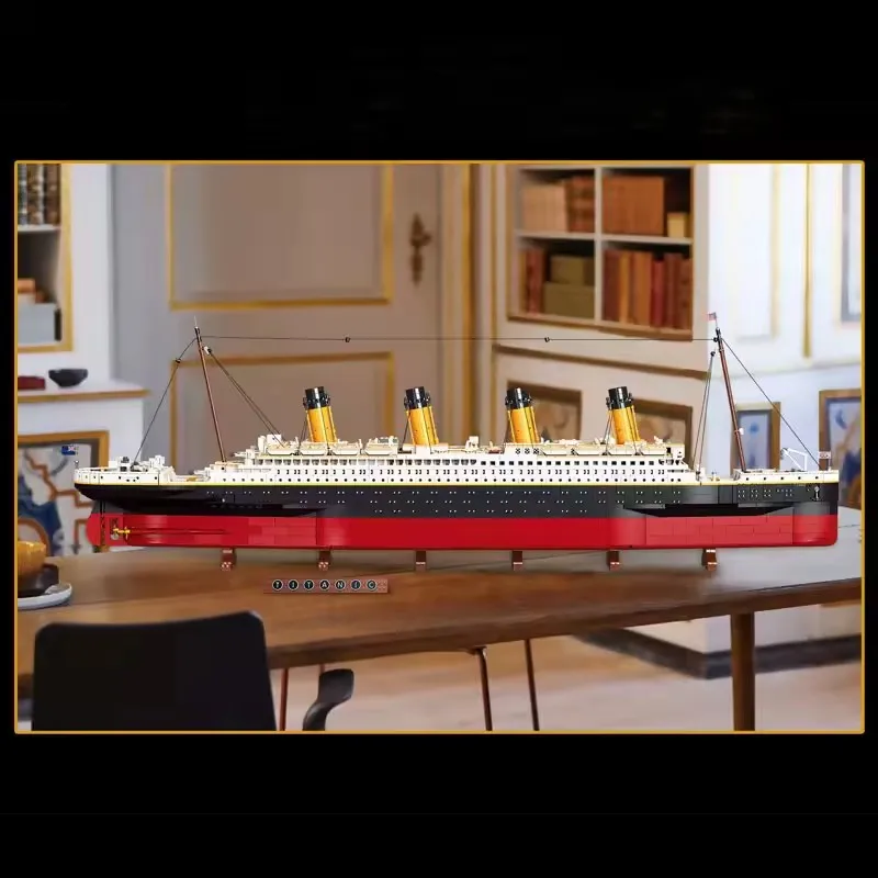 9000+ PCS Movie Serie Titanic Ship Moc Building Block Set Construction Toy Titanic Blocks Building Toys