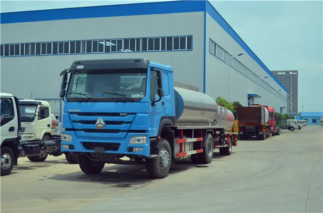 HOT sale HOWO Asphalt machine Fully Automatic Asphalt Equipment Asphalt Emulsion Sprayer