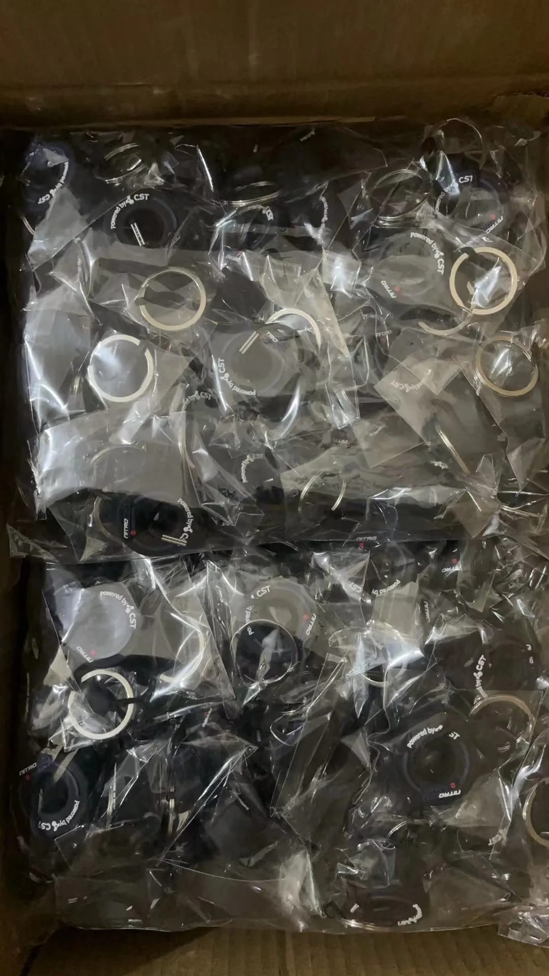 Custom Promotion Innovative Simulation PVC Motorbike Car Wheel 3D Rubber Tire Keychain Tyre Key Chain