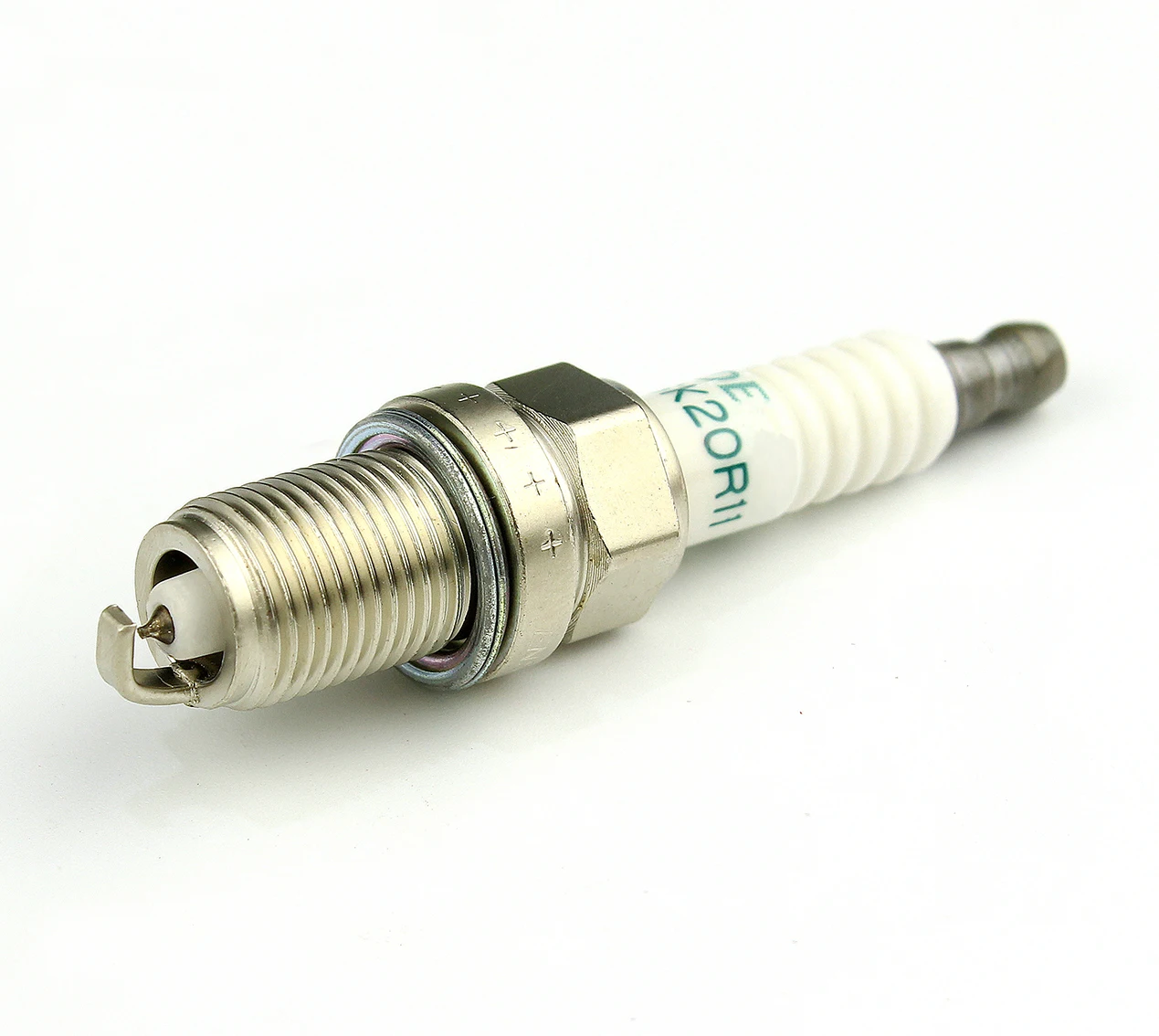 Spare Parts Accessories Spark Plugs manufacturer 4629 A7TC C7HSA for motorcycle ngk bujias c7hsa