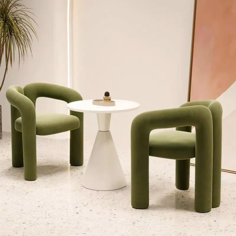 Nordic Designer Single Sofa Chair Comfortable Ergonomic Armrest for Dining Bedroom Creative Fabric for Living Room Reception