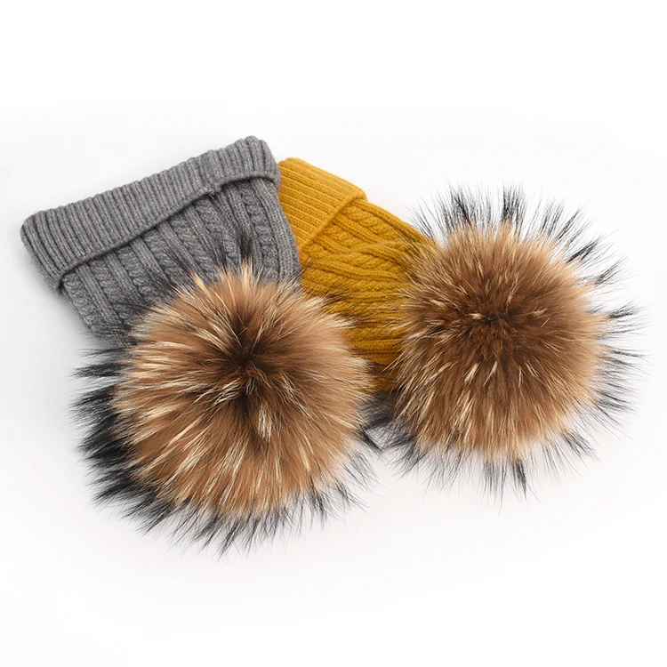 13CM KAZUFUR Factory Price Real Fur Balls For Hats Raccoon Fur Balls