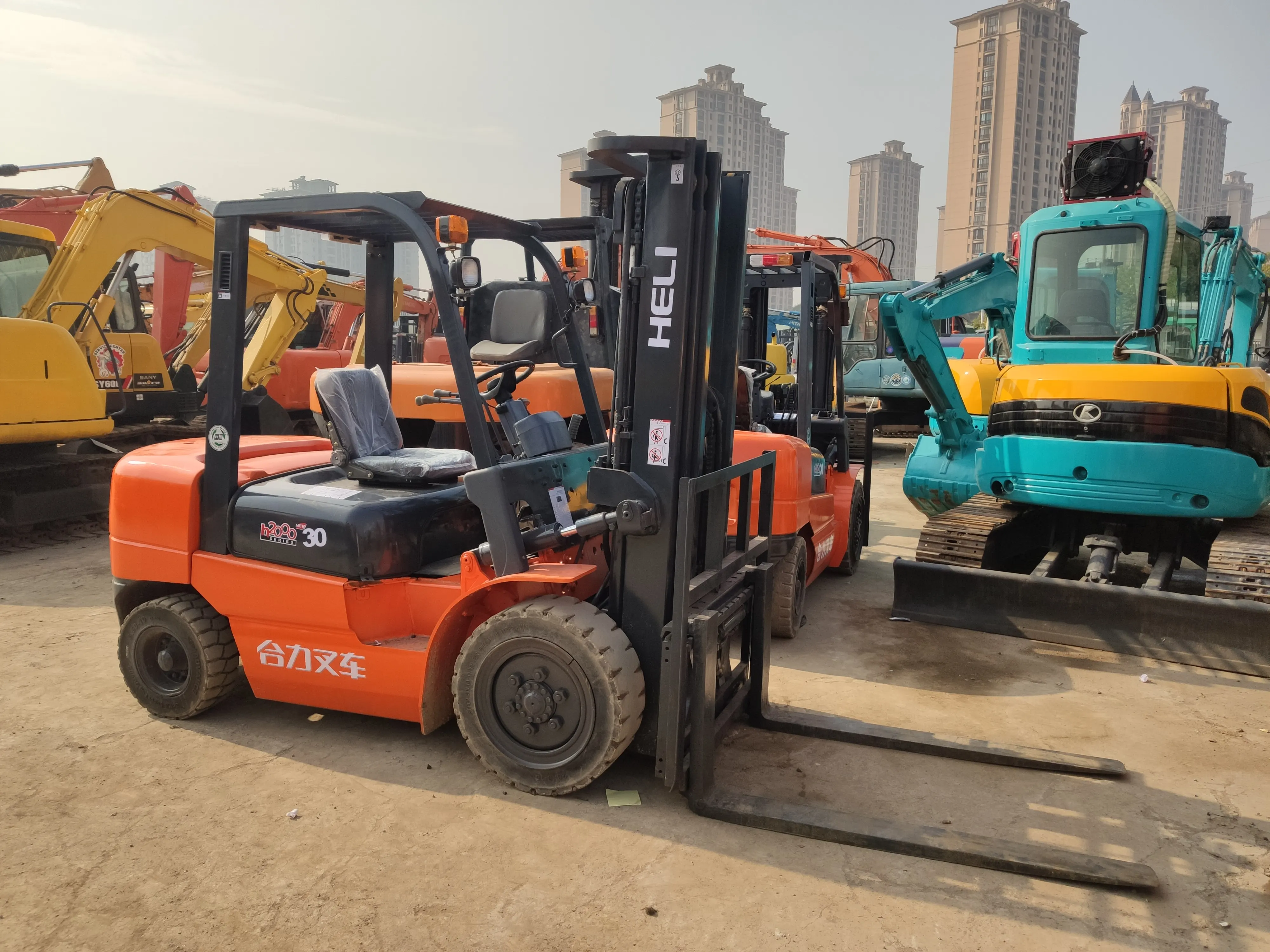 Good condition  3ton HELI  second hand electric include sidesway used forklift