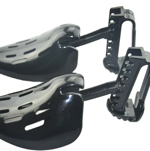 Hot selling customizable sample taking plastic shoe support expander adjustable black plastic shoe tree