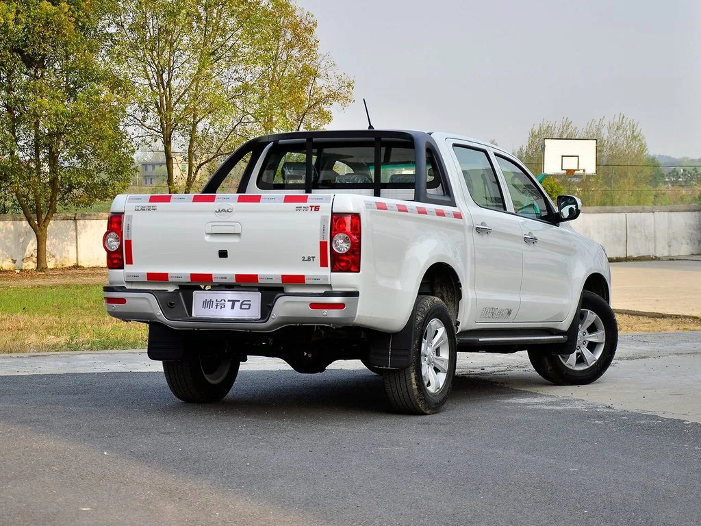 JAC T6 4*4 Euro6 pickup truck on sale With Good Price