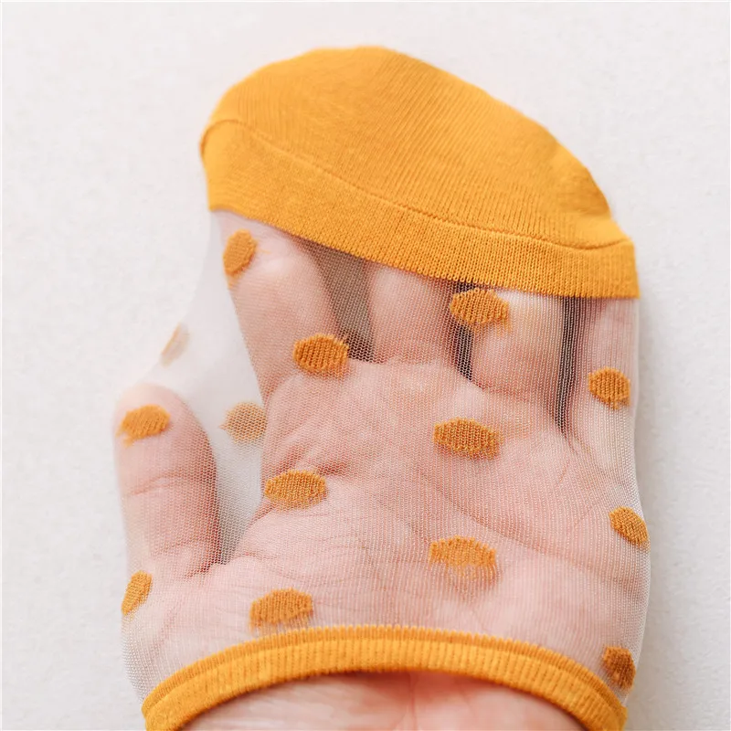 
2021 Summer ultra-thin retro polka dot silicone non-slip transparent invisible crystal secret silk socks women 