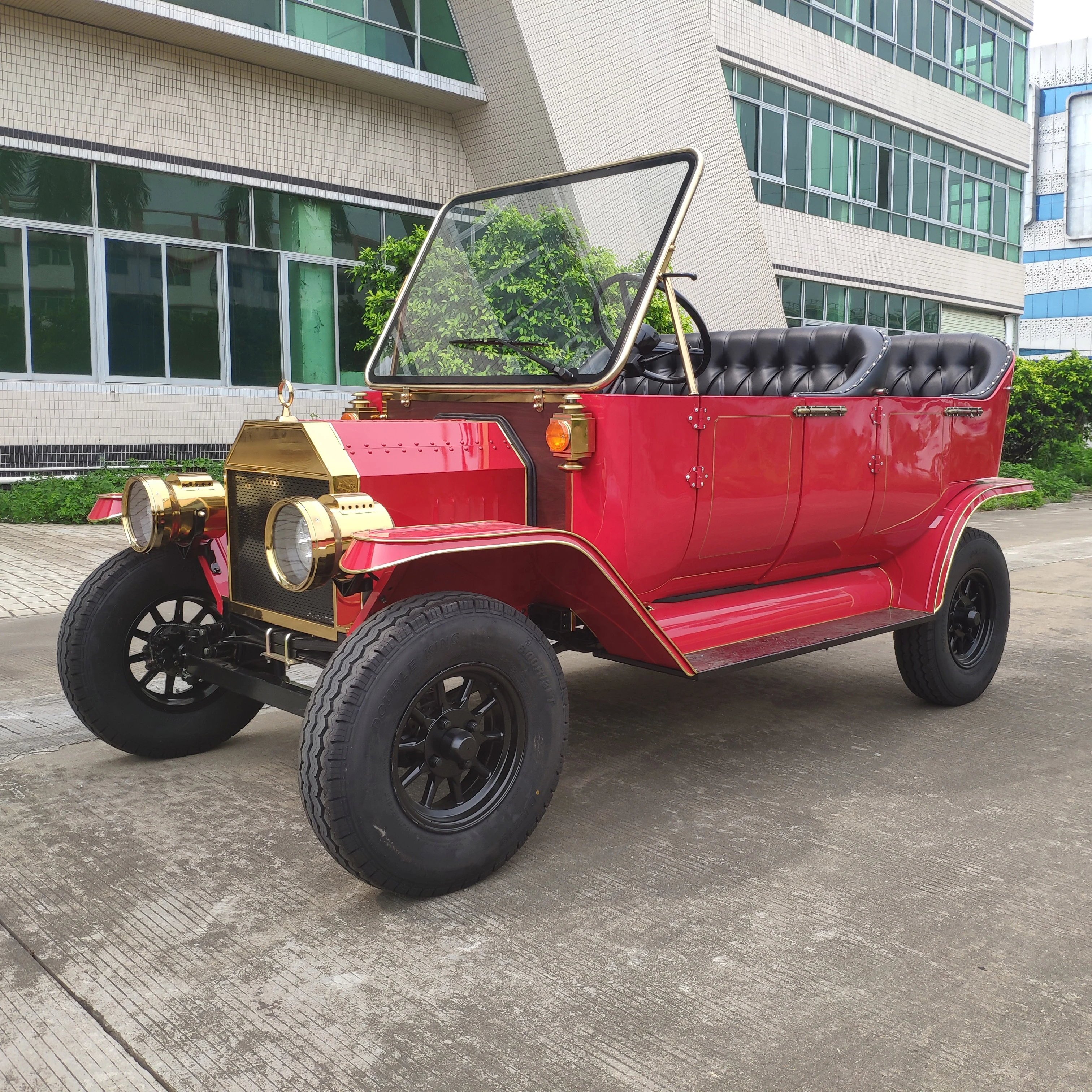 Manufacturer battery operated CE approved electric sightseeing bus vintage classic car golf cart