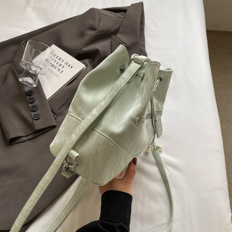 High-end stylish women's backpack 2024 new all-match backpack tote bag multi-purpose shoulder bucket bag