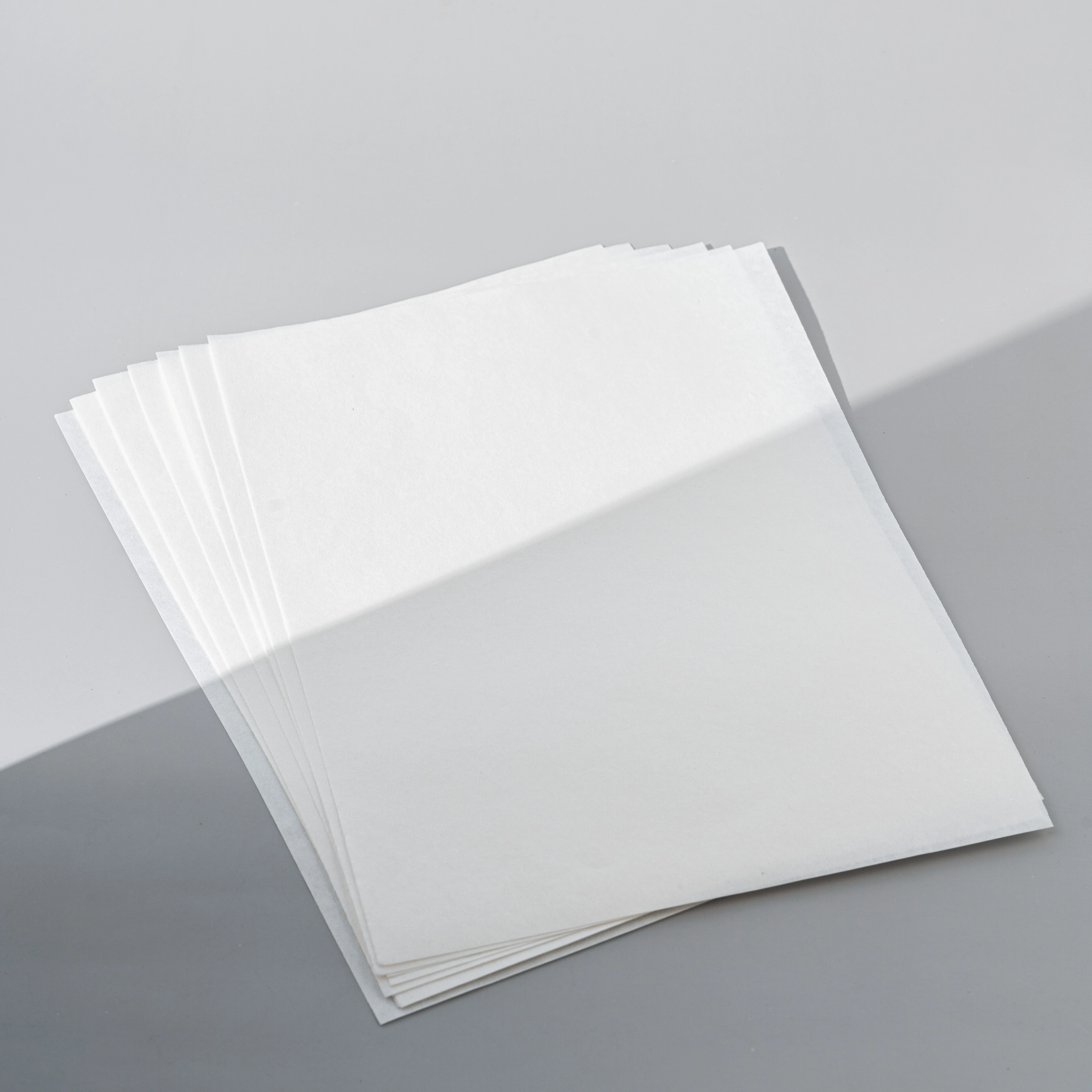 Wholesale Flower Paper Soft Silk Paper  with High Dyeing Performance 60*60cm used for Manufacturing Paper Flowers