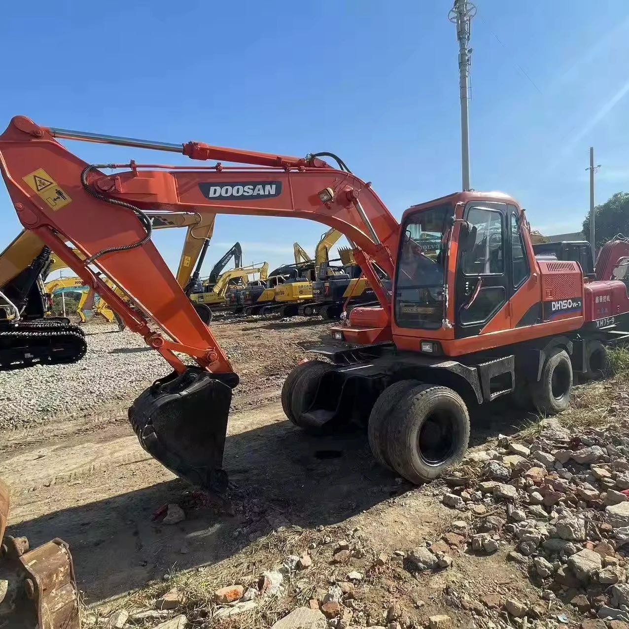 2017 Wheel Excavator Used 15 Tons Doosan DH150 Price Mini Hydraulic in stock