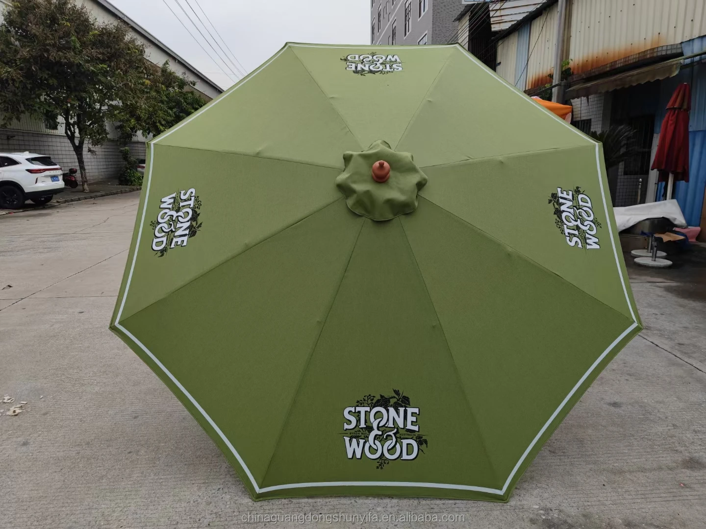2.5m Square Patio Garden Umbrella Sun Shade Outdoor Cafe Beach Parasol Umbrella Wooden Pole Umbrella