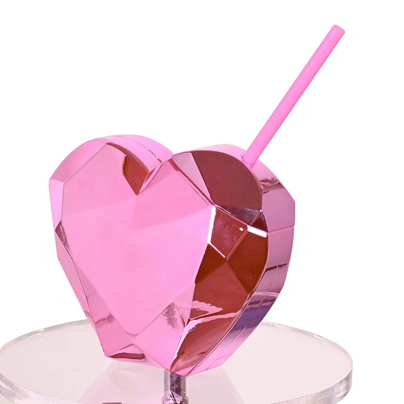 Plastic Water Cup Party Heart Shaped Cups with Straw