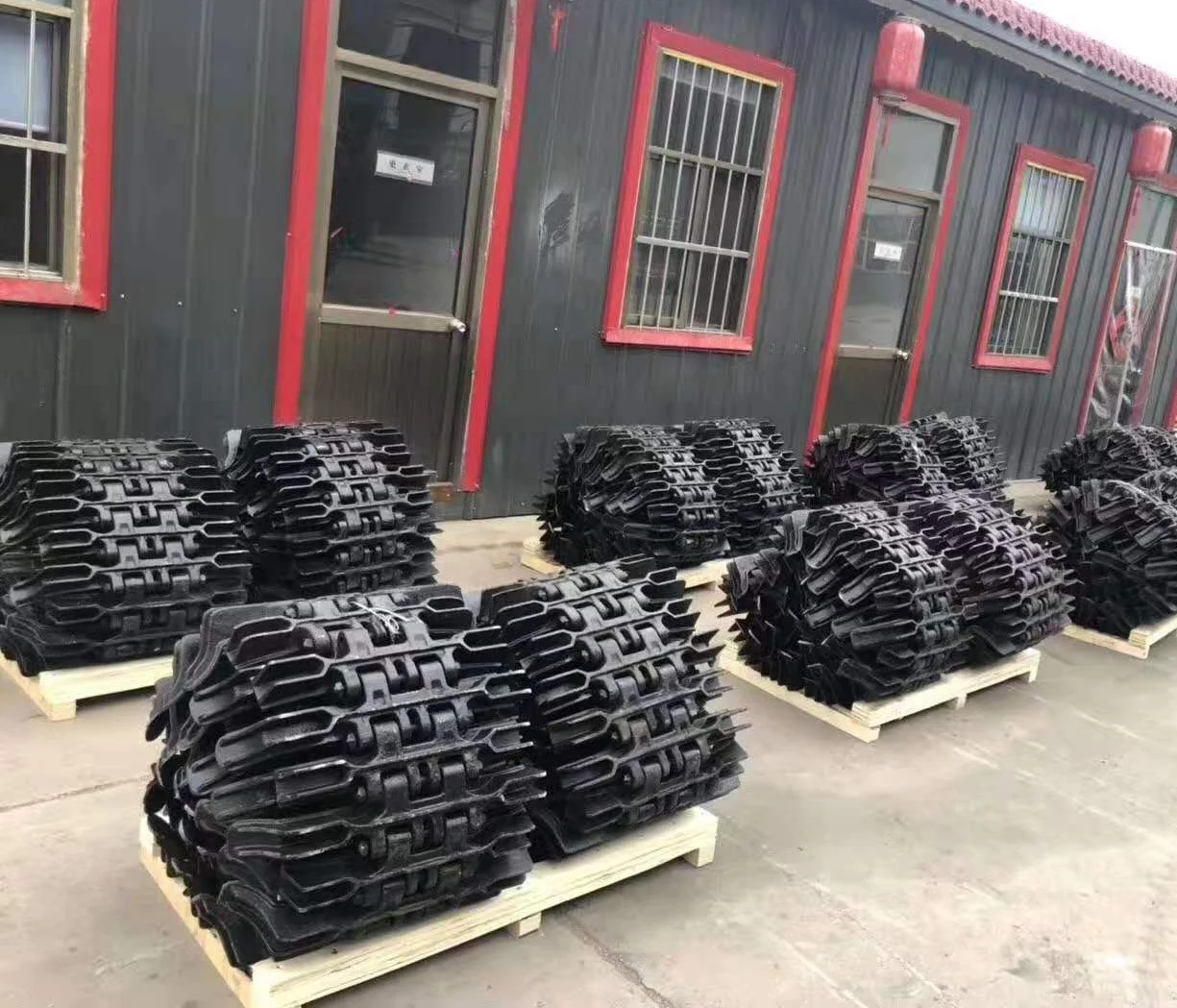 China export good quality tire protection chains