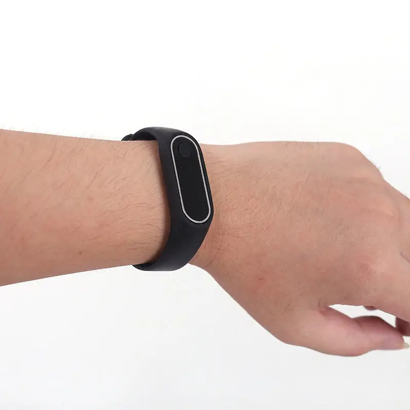 Fashion stainless steel silicone rubber electric  Anti-static bracelet wireless magnet negative ion energy bracelet