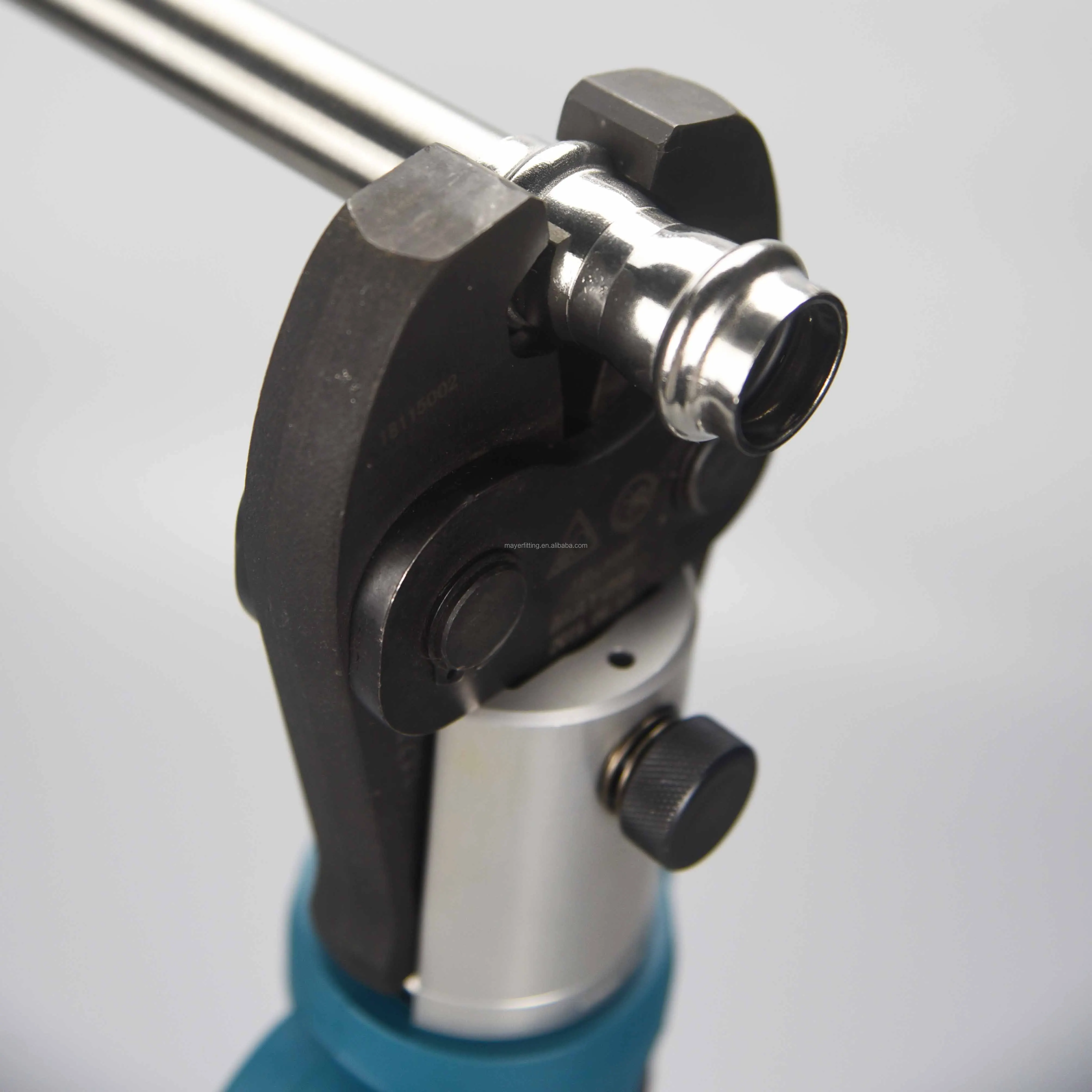 18V 3.0Ah Li-ion PZ-1550 Hydraulic Crimping Tools Battery Powered Press Tool