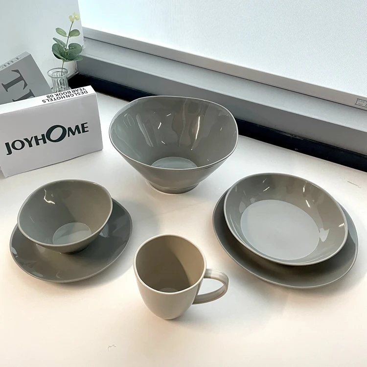 Plastic Dinnerware Set Customize China Factory BPA Free Dinnerware Sets Luxury Safe RPET Dinner Service Set