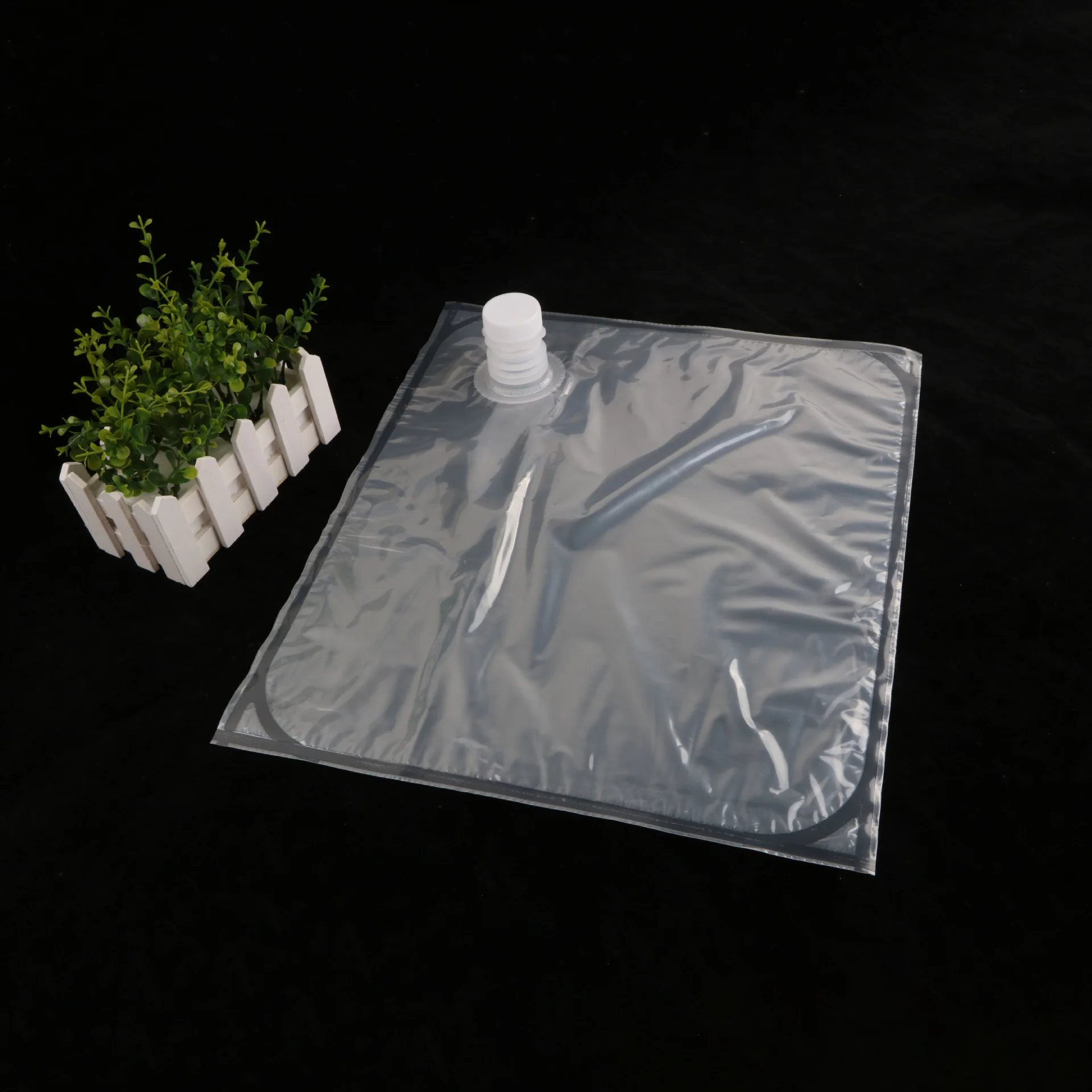 Custom Transparent 1l 2l 10L 20l  2 Ply Cheertainer Bib Nylon Bag In Box For Juice Dispenser 3l Liquid Packaging Bag With Valve