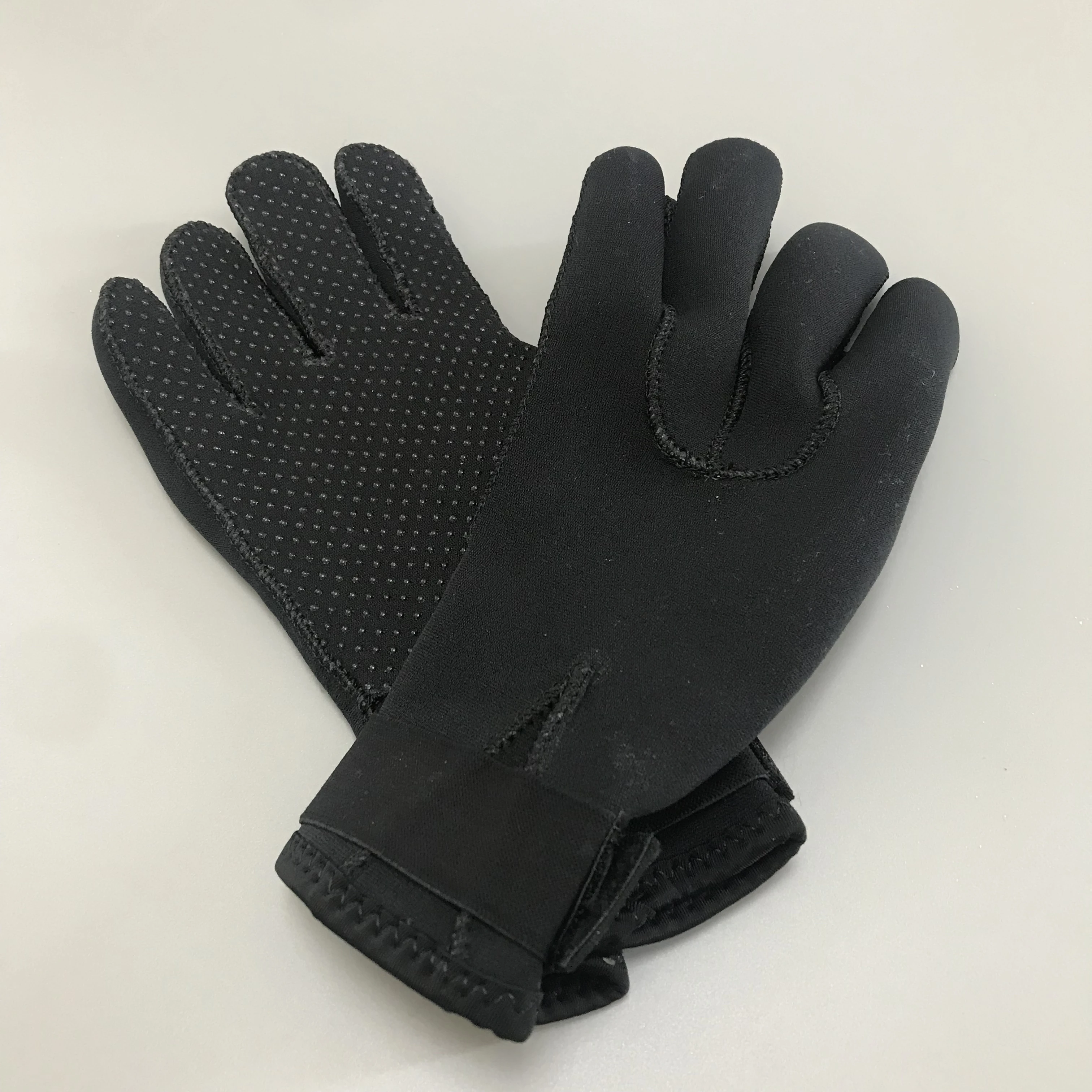 Neoprene Gloves 3mm Diving Glove  Anti-slip Stab-resistant Warm Gloves For Snorkeling  Fishing Water Sports