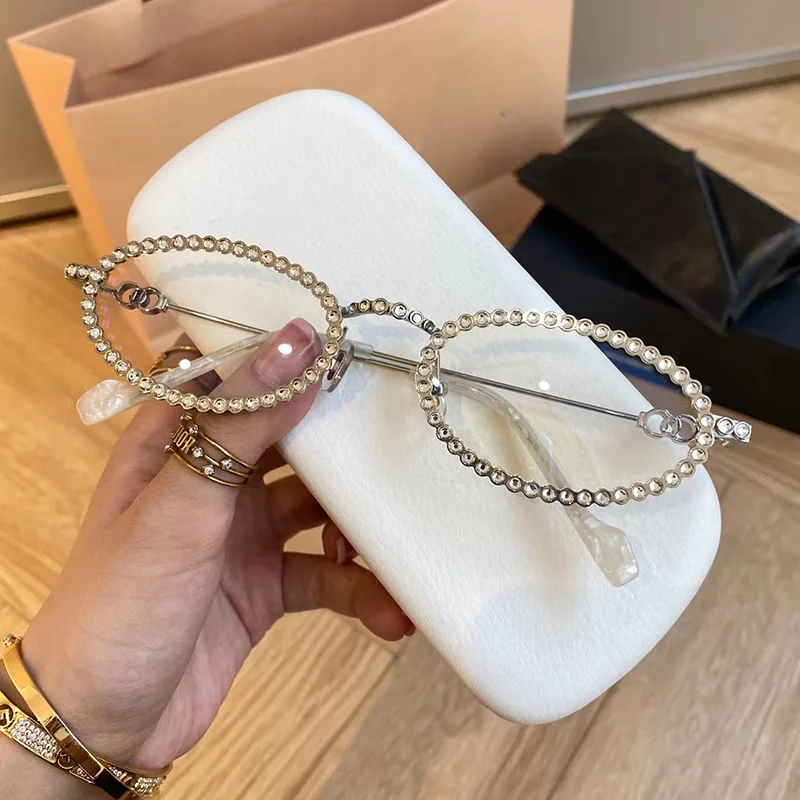 Full Diamond Oval Frame Sunglasses Spice Girls Photo Concave Shape Glasses With Diamond Sunglasses For Women