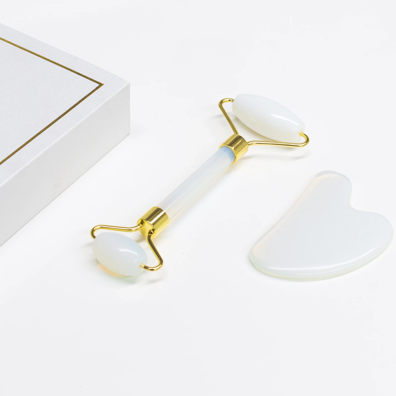 High Quality 100% Pure Natural Jade Facial Roller Noiseless Portable Anti Aging Face Massage Jade Roller