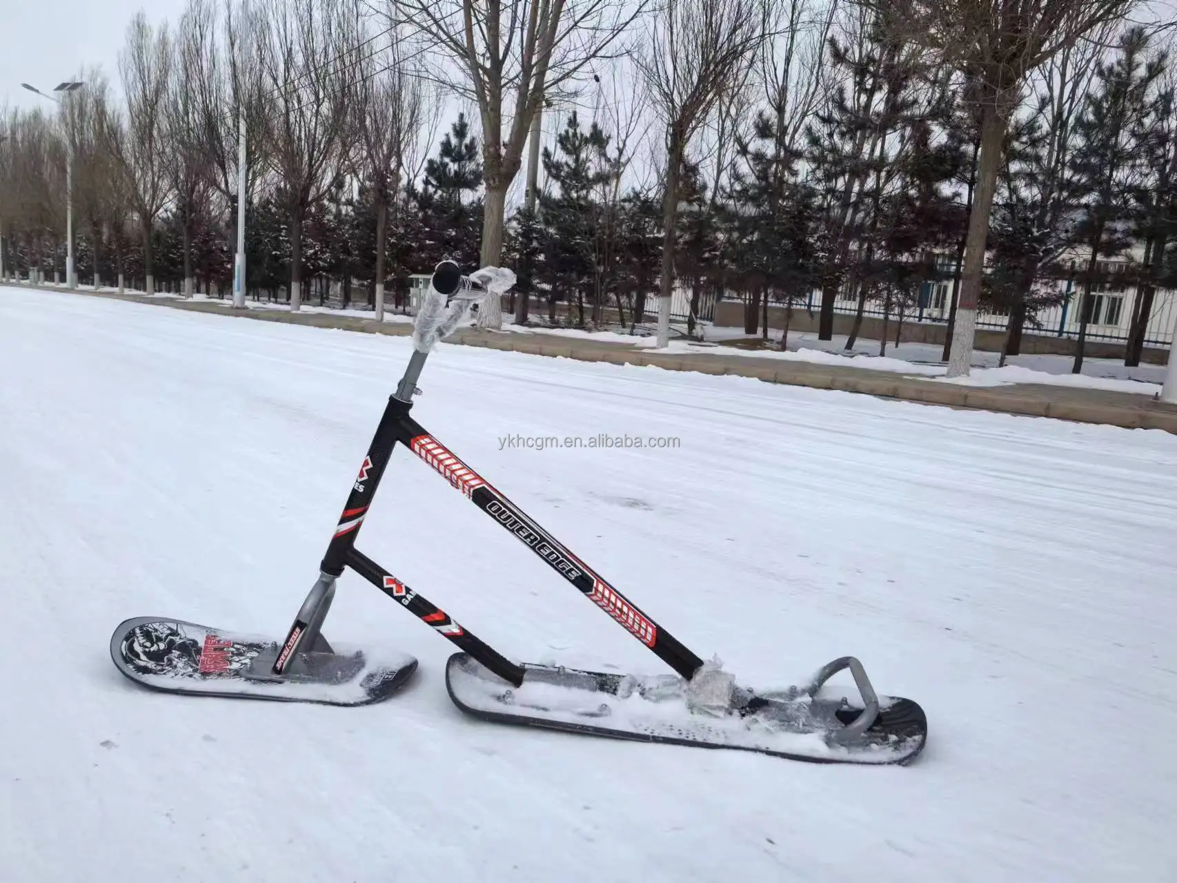 Snow racer adult for trick snowboarding, snow scooter