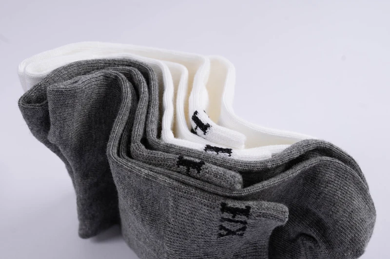 
Comfort anti bacterial mid-calf length socks man dress socks with silver fiber 