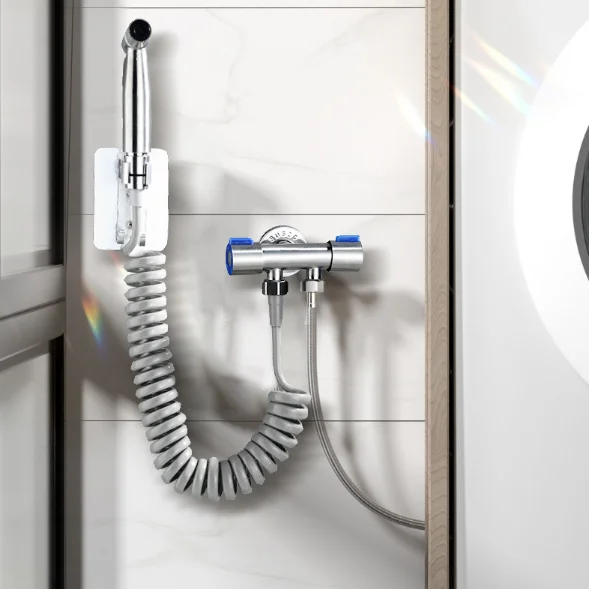 Custom Household Toilet Companion Washer Spray Gun Bathroom Flushing Handheld Pressurized Toilet Spray Gun