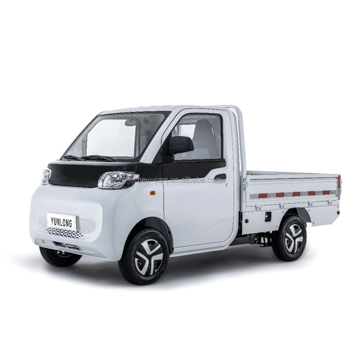 Reach L7e Electric Delivery Van with Lithium Battery EEC/COC Approved for Last Mile Delivery Solution in Europe Market