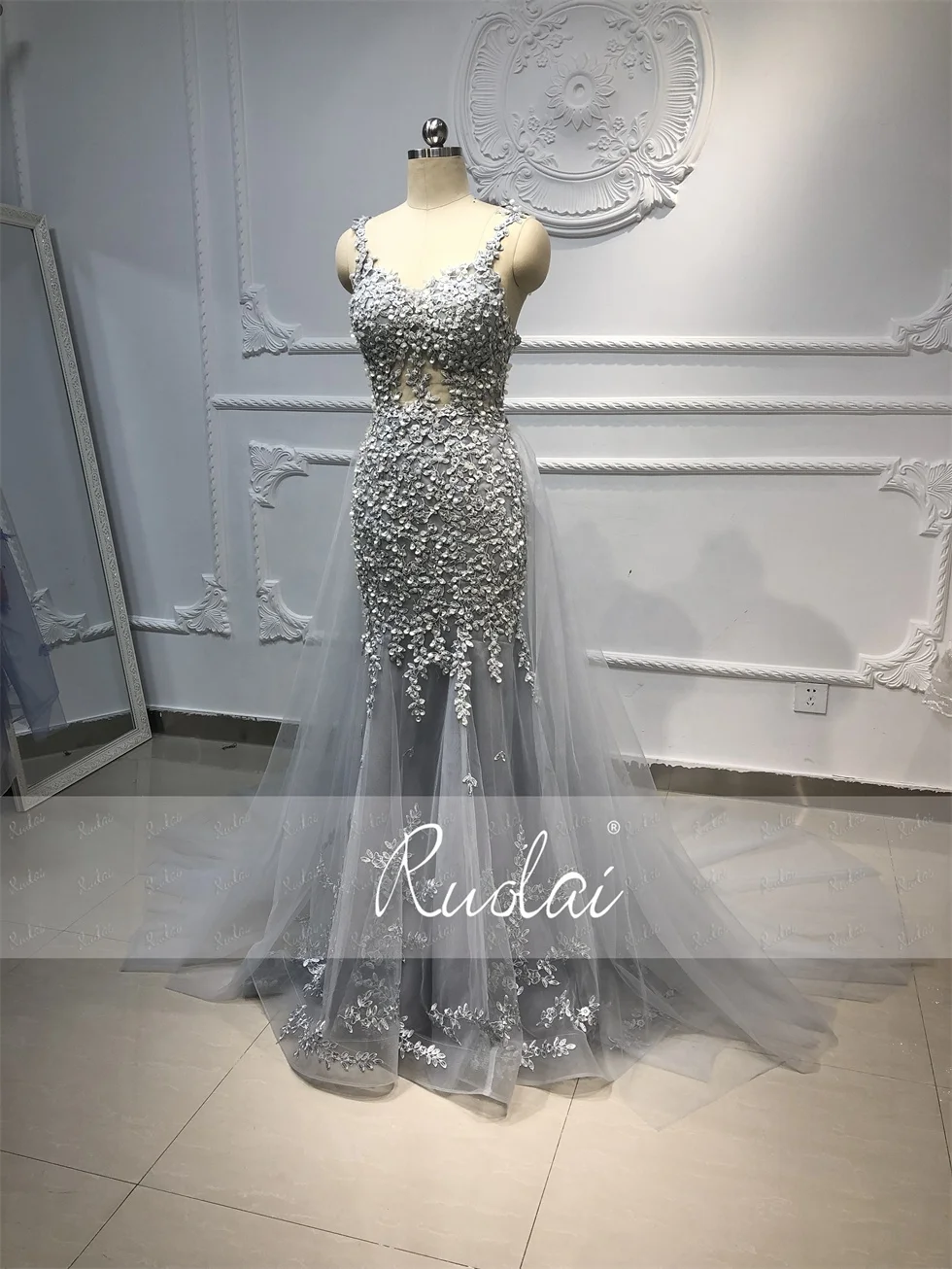 Ruolai LWC6658 Tulle Detachable Train Mermaid 3D Flowers Backless Beaded Mermaid Lace Evening Dresses