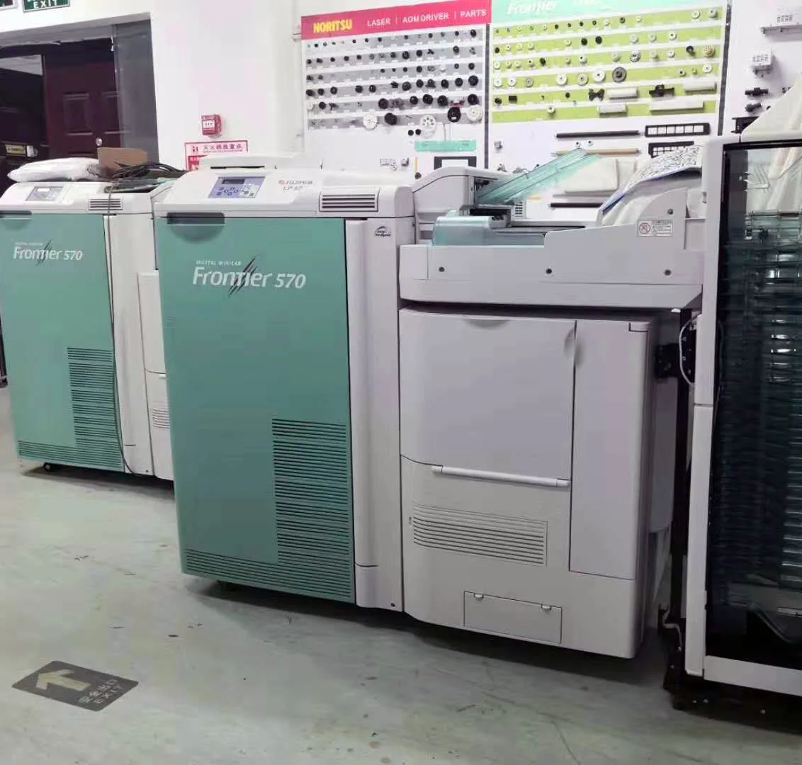 Подержанный мини-принтер Fuji570 LP5700 Frontier570 лазерный принтер фотопринтер