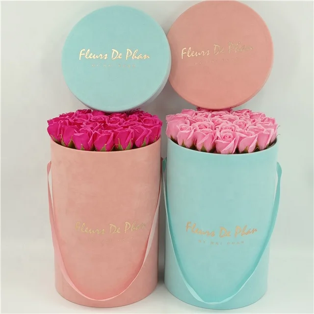 Round gift boxes for rose dry flower arrangement