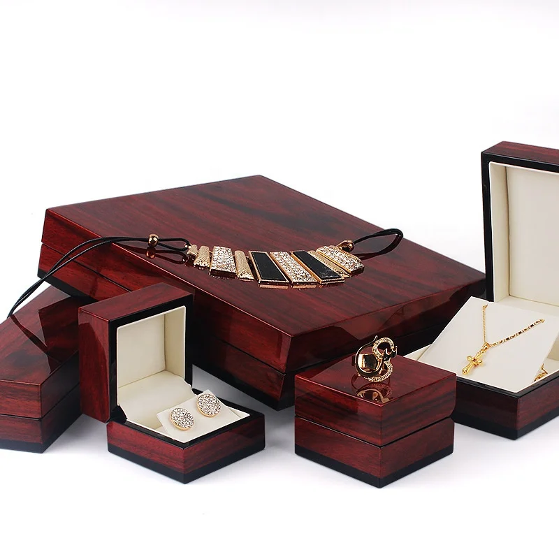 Luxury Wood Lacquer Finish Necklace Bracelet Earring Pendant Ring Jewellery Gift Storage Display Jewelry Packaging Box