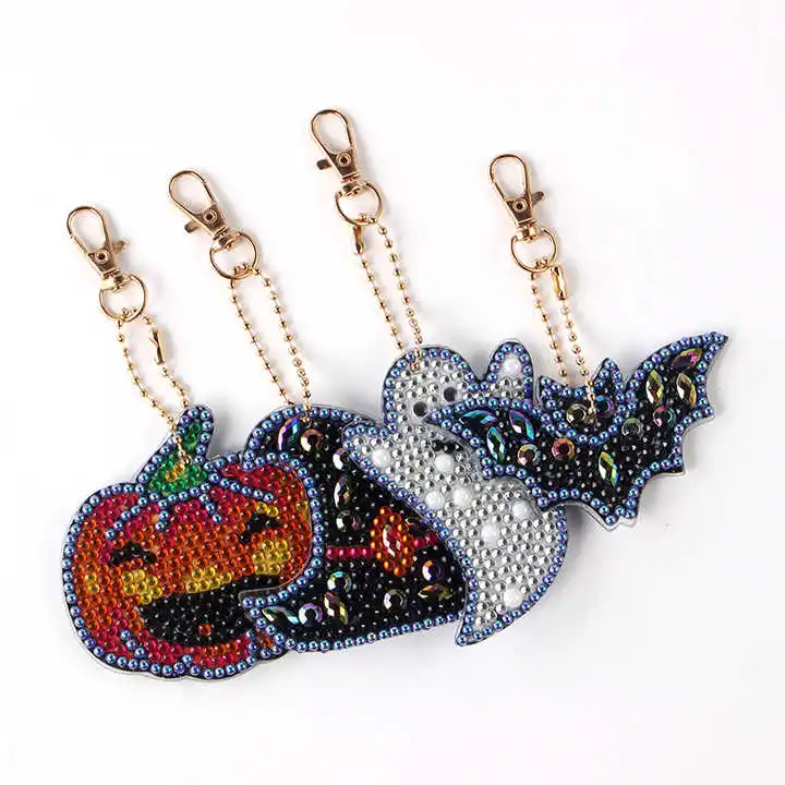 New Arrivals Halloween Series 4-piece Special Shaped Drill Diamond Keychain Pendant Diy Keyring For Wallet Pencil Case Decor