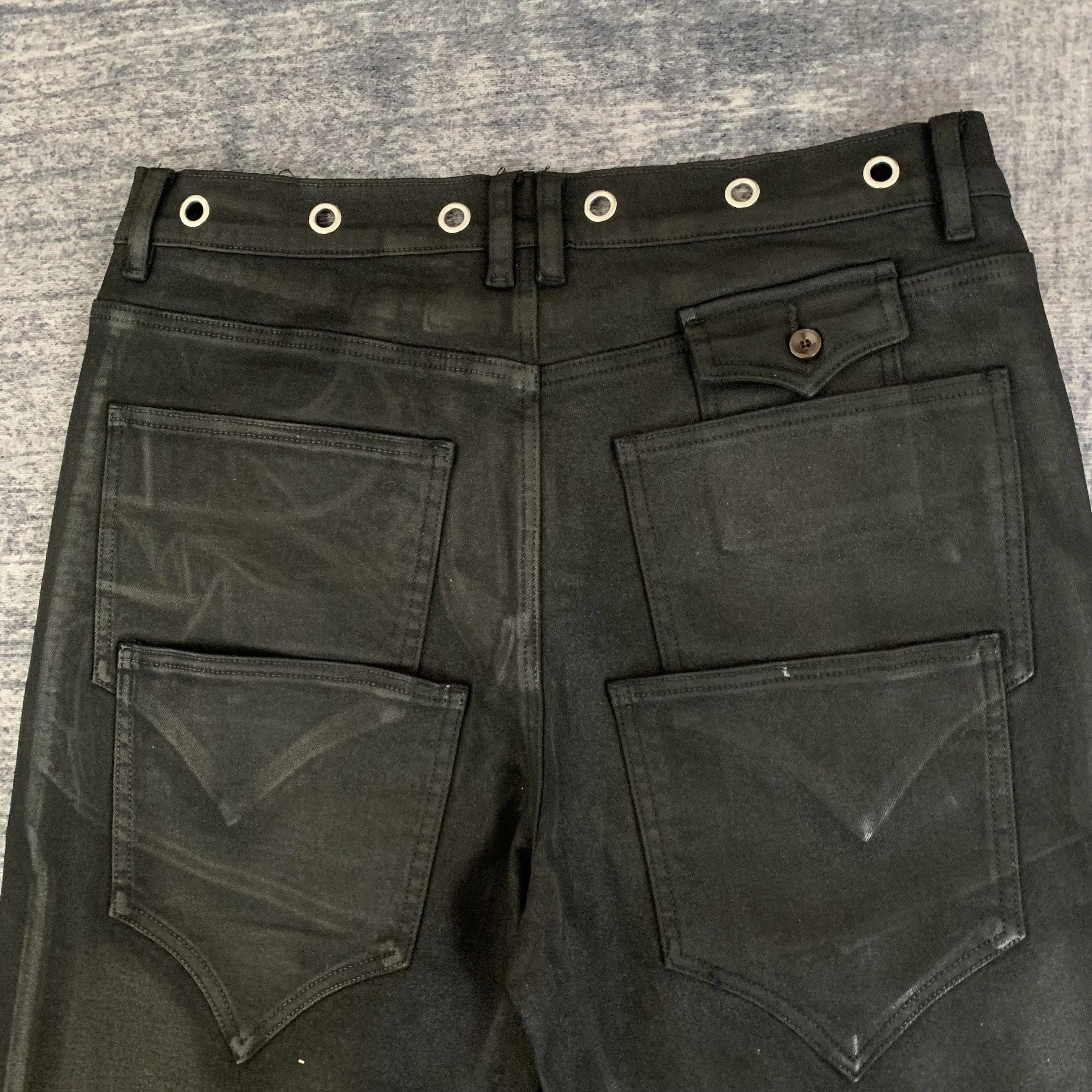 DENIMGUYS High-End Waxed Flared Jeans Men Wax-Coated Hip Hop Street Style Baggy Distressing Waxing Denim Bootcut Pants