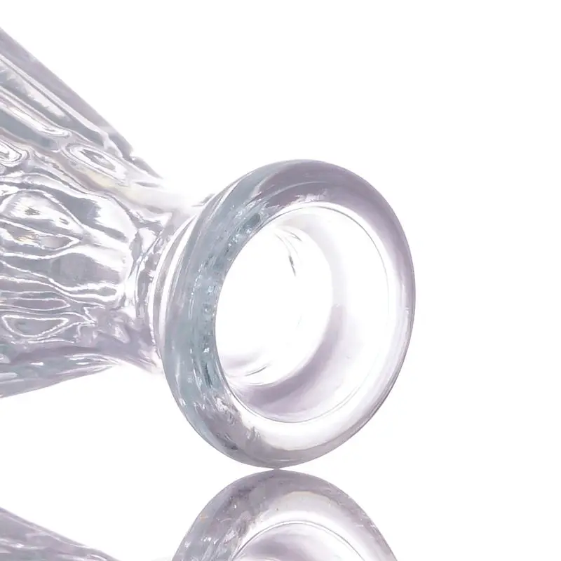 Manufacturer Creative personalized pattern glass aromatherapy bottle 200 ML accept custom logo