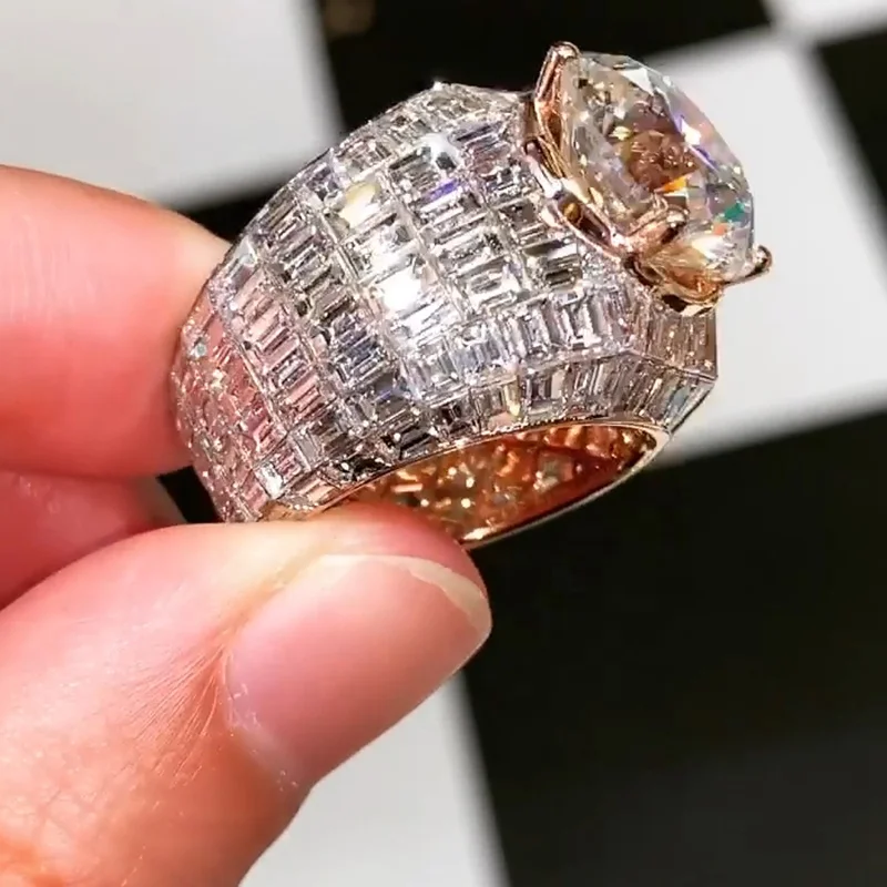 Custom 925 Sterling Silver Invisible Setting Mens Luxury Hip Hop Iced Out Emerald Baguette Cut VVS Moissanite Ring For Men