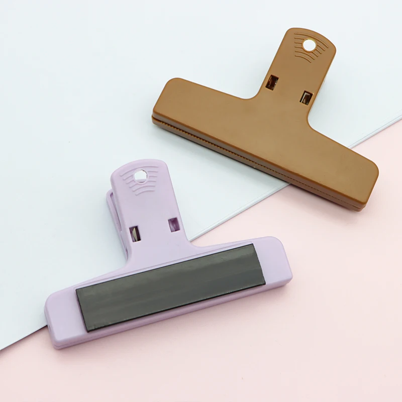 Multifunctional Magnetic Clip Journal Student Stationery Paperclip Plastic Magnetic Binder Clip